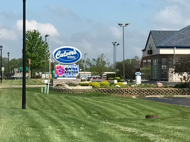 Community-Culvers-apartments